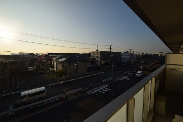テラス市川高谷の展望|日当たり良好