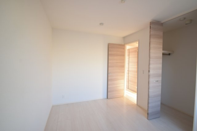 テラス市川高谷の寝室|落ち着いて過ごせるお部屋なので、寝室にいかがでしょうか