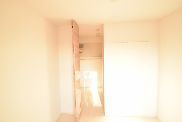 テラス市川高谷の収納|ウオークインクローゼット