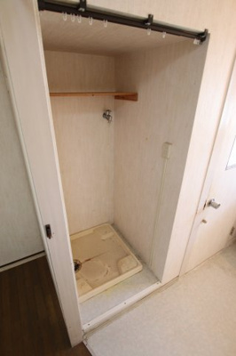 【設備】 | 狭山住宅37号棟 | 室内洗濯機置き場