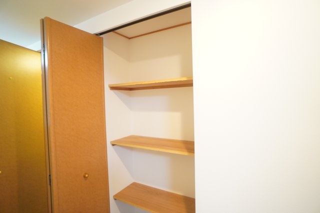 ローレルスクエア登美ヶ丘Ｉ期の収納