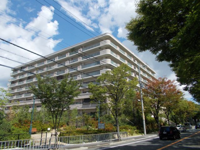 【外観】 | リバーガーデン千里丘けやき通り