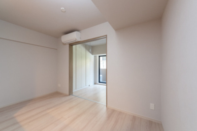 【居間・リビング】 | ディオスプラド | ※写真は同タイプ住戸です。