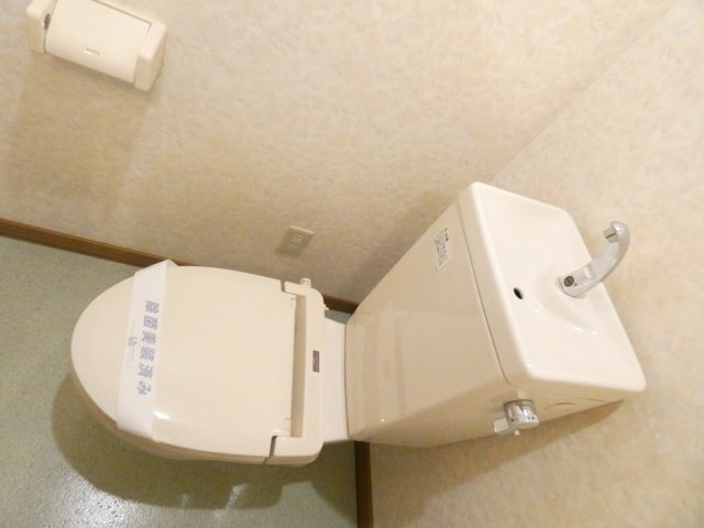 コーポサンＢのトイレ