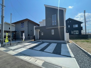 【駐車場】 | 福島市森合北谷地　1号棟（Z）