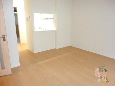 シャーメゾンＭＯＭＯの居間・リビング|リビング