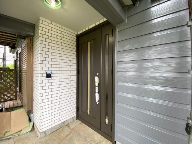 富里市十倉戸建　リフォーム後渡しの玄関