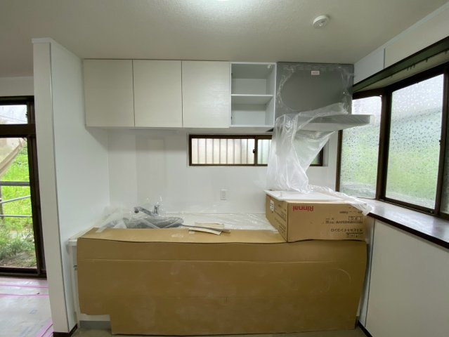 富里市十倉戸建　リフォーム後渡しのキッチン