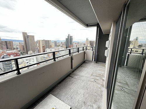 レ・ジェイド四天王寺夕陽丘のバルコニー|バルコニー