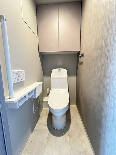 レ・ジェイド四天王寺夕陽丘のトイレ