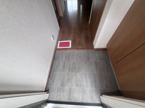 ナウハウスアリマの玄関