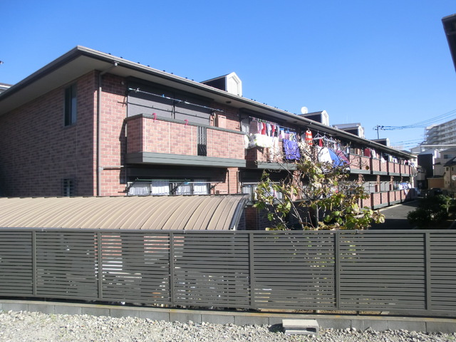 ハイムシンフォニアＡの外観|建物反対側の外観。