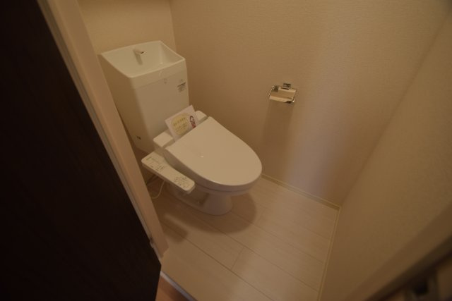 フェリーチェＣのトイレ|ゆったりとした空間のトイレです