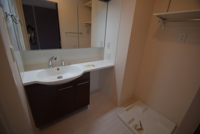 フェリーチェＣの独立洗面台|独立洗面台、朝の身支度には欠かせません