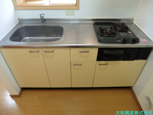 クレール東林間のキッチン