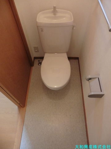 クレール東林間のトイレ