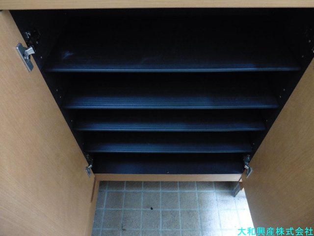 クレール東林間の玄関