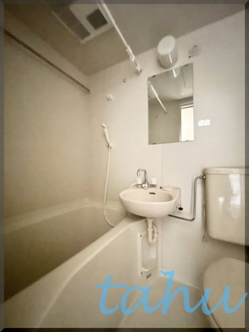 サンライズ笹塚の洗面所