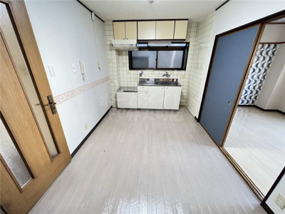 【居間・リビング】 | ポートアメニティ弁天 | おしゃれなリビングです