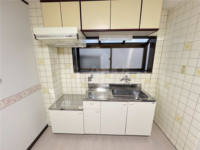 【キッチン】 | ポートアメニティ弁天 | キッチンです