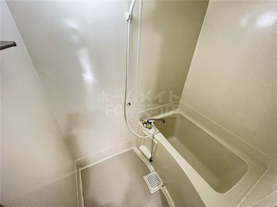 【浴室】 | ポートアメニティ弁天 | きれいなお風呂です