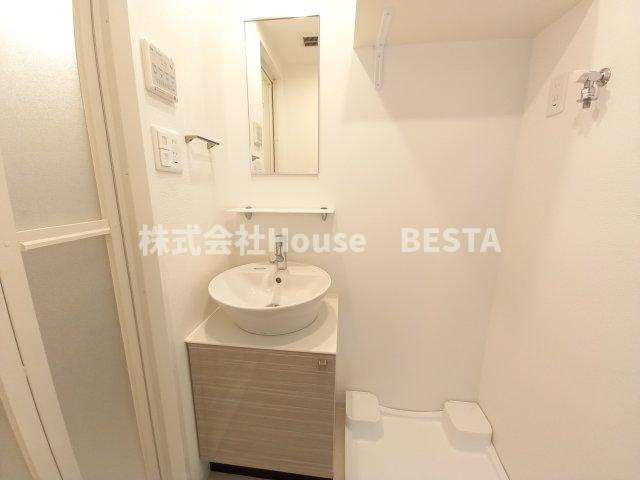 エスリード神戸兵庫駅ミッドポートの独立洗面台