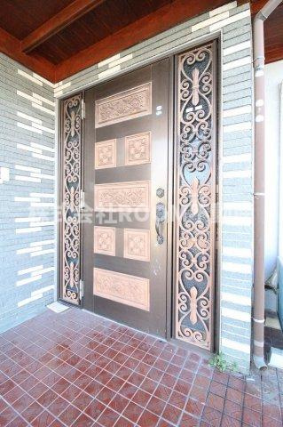 南鷹尾貸家の玄関|玄関です