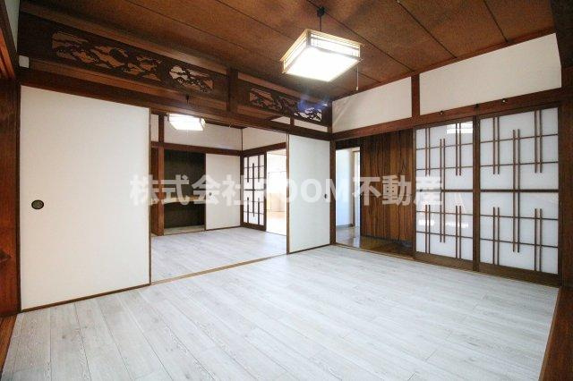 南鷹尾貸家の子供部屋|お子さんと一緒に遊べます