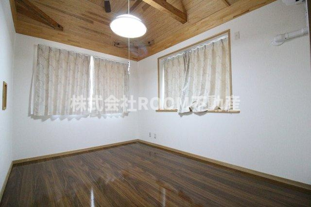 南鷹尾貸家の子供部屋|子供部屋です