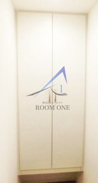 プラシードテラス森下の収納|シューズボックスです。