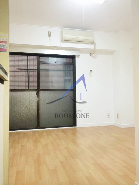 ＳＵＮ　ＳＩＤＥ　１２の居間・リビング|洋室のお部屋です。