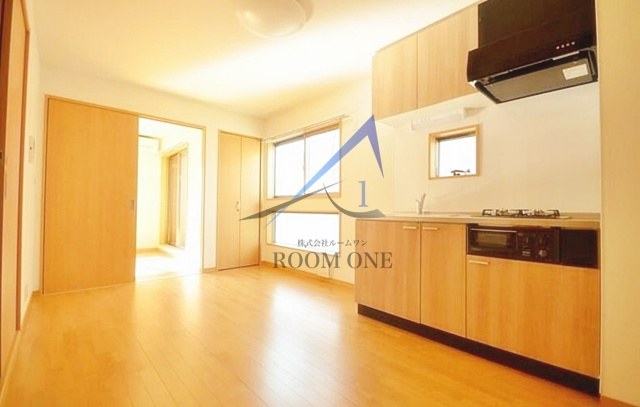 メゾン・ド・アジュールの居間・リビング|洋室のお部屋です。