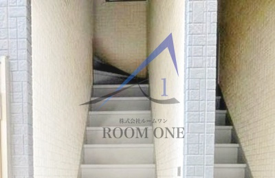 モントレー北千住のその他共用部分|共用階段です。