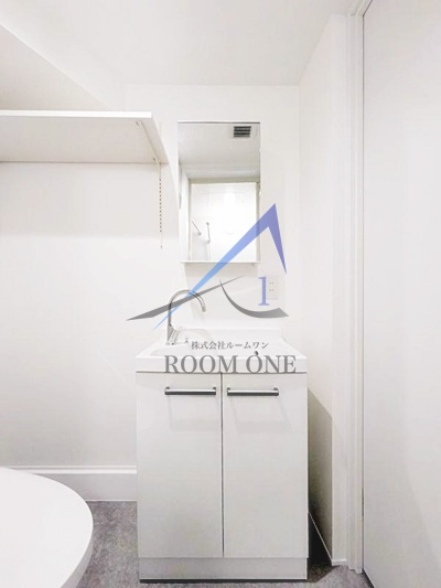 LUNA COURT AKABANEDAIの洗面所|洗面台です。