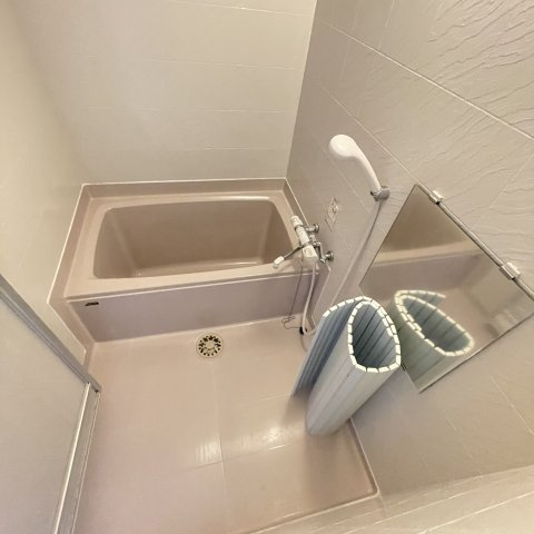 ハイツひとみの浴室