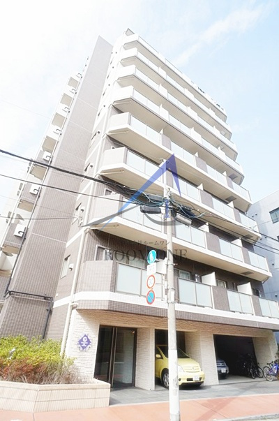 グランヴァン王子駅前