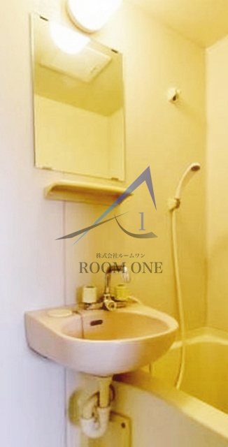 日暮里サンライズマンションの洗面所|洗面台です。