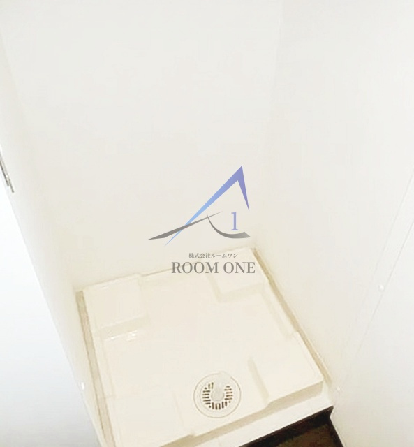 スカイコートパレス西巣鴨の設備|洗濯機置き場です。