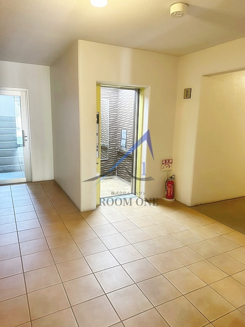 アロッジオ　Ｋのエントランス|エントランスです。