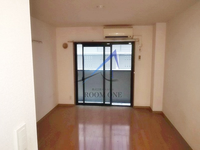 ラティーダ下並木