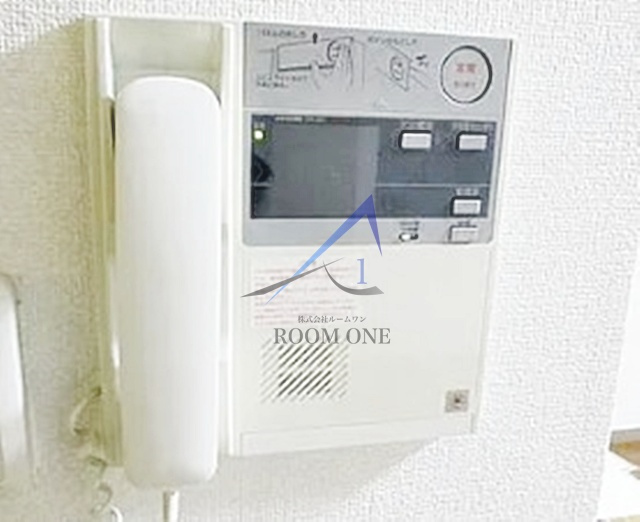 メゾン・ド・ヴィレ品川の設備|モニター付インターホンです。