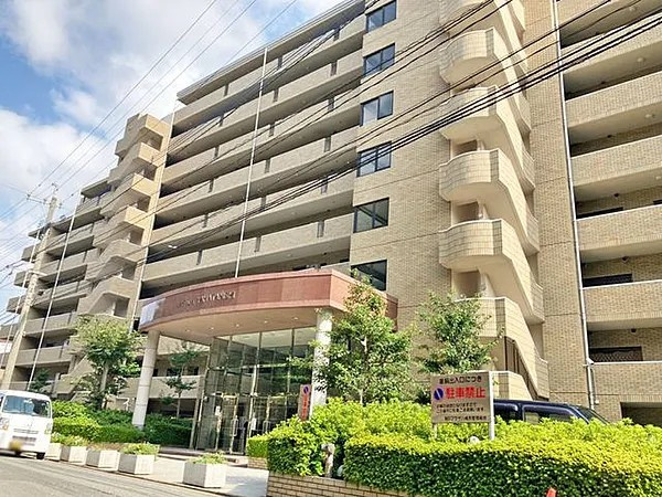 朝日プラザ八幡西の外観