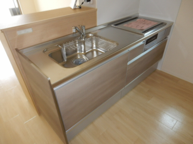 メゾンヴィアソーレAのキッチン