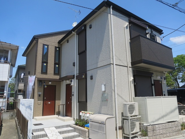 カーサ　ビアンカの外観|キレイな新築のアパートです♪