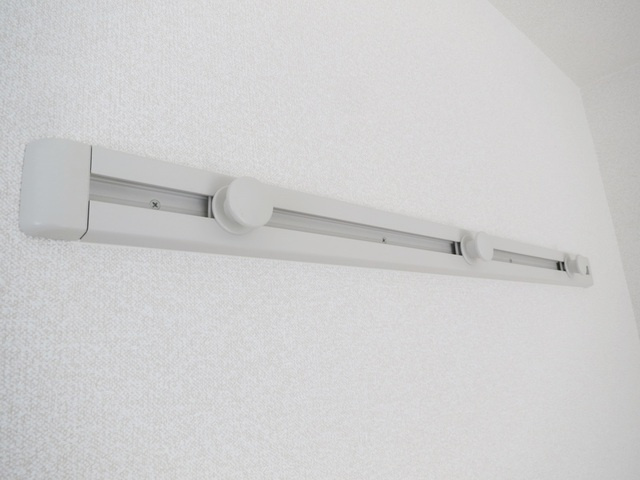 カーサ　ビアンカの内装|ピクチャーレールもついてます♪