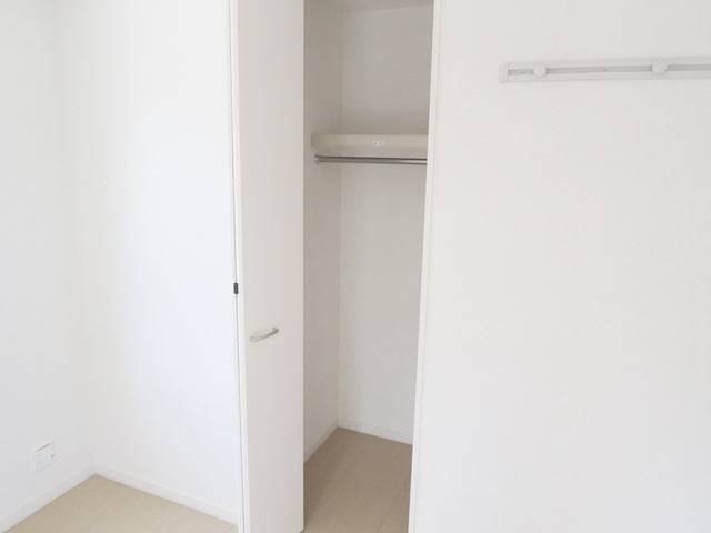 カーサ　ビアンカの収納|リビングのクローゼットです♪