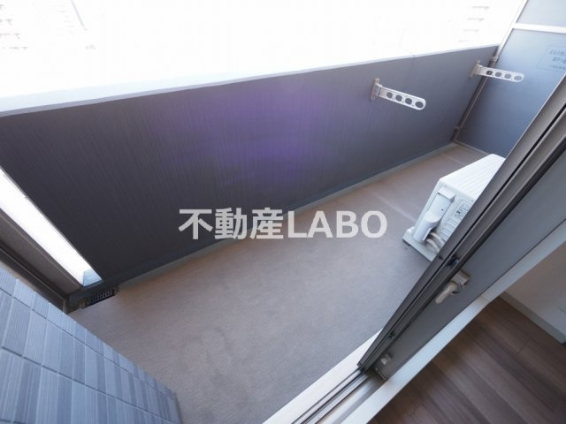 プレサンスOSAKADOMECITYワンダーのバルコニー