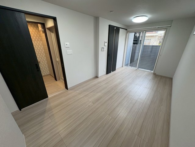 G BASE市川平田の居間・リビング