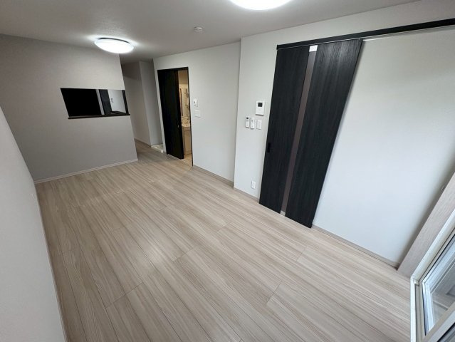 G BASE市川平田の内装