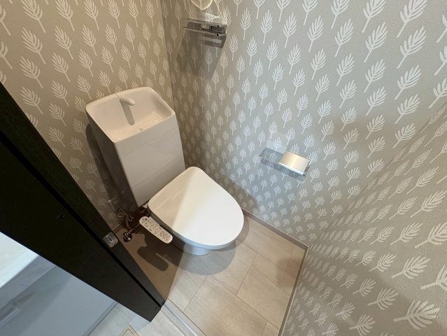 G BASE市川平田のトイレ